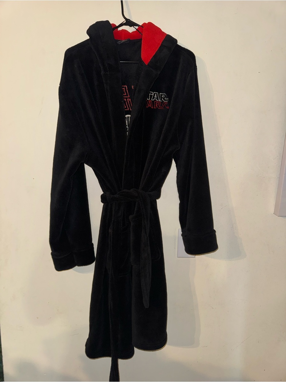 ‼️SALE‼️Star Wars Plush Kids hooded Robe